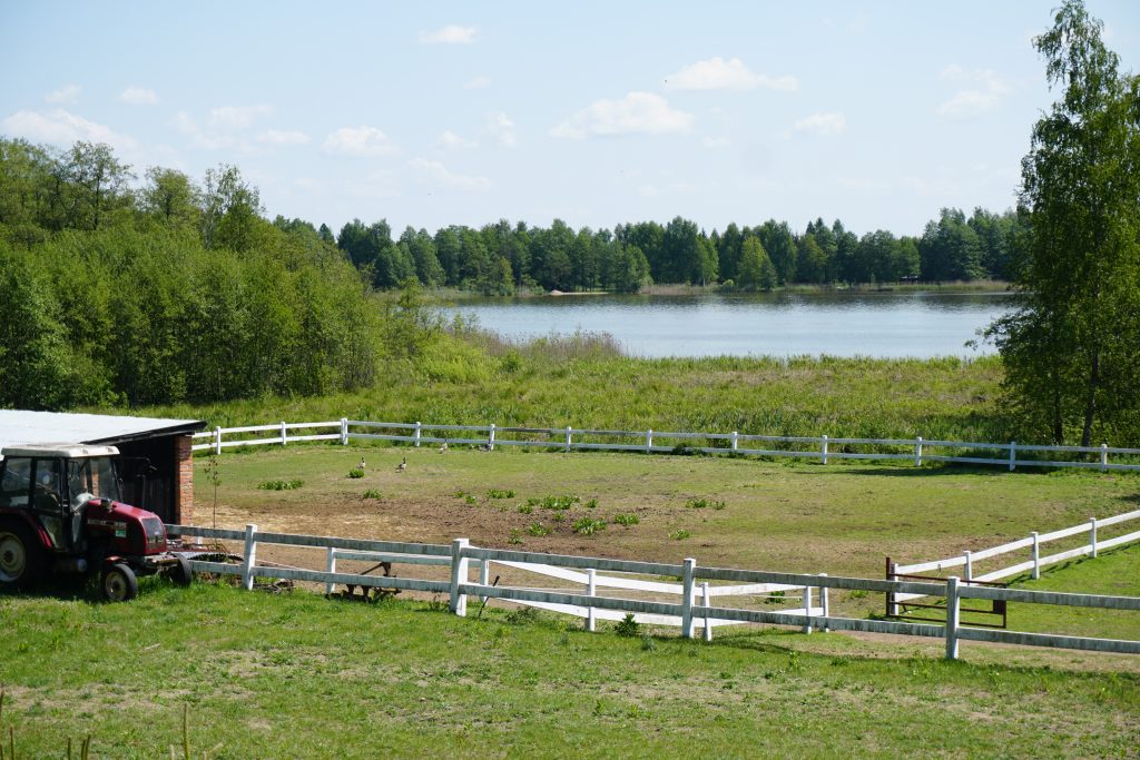 jerzwald-blick-auf-see-plaskie-hof